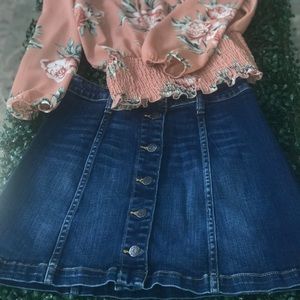 “ super cute jean skirt “